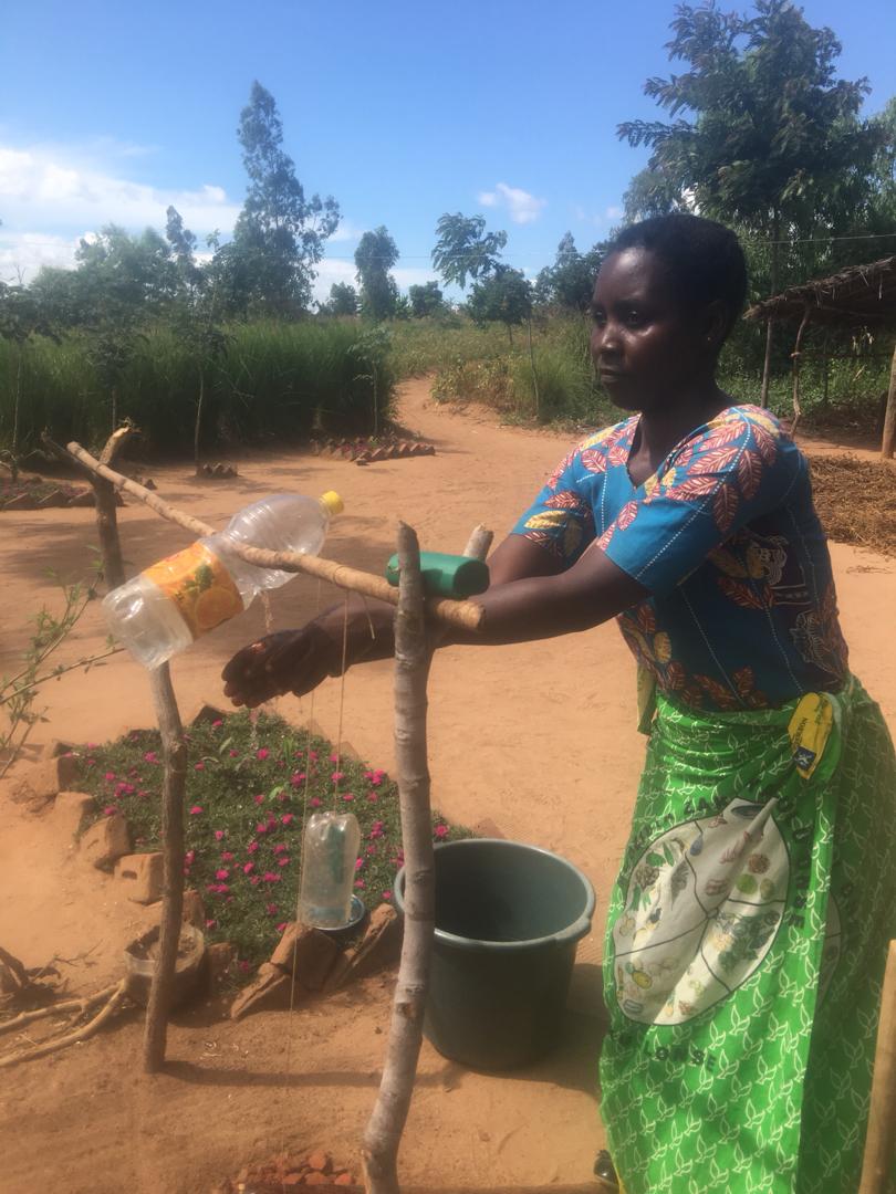 Idah Chinonje Hand Washing